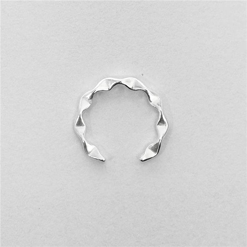 PIERCING FAKE LISO ZIG ZAG 1,5MM X 1,5CM