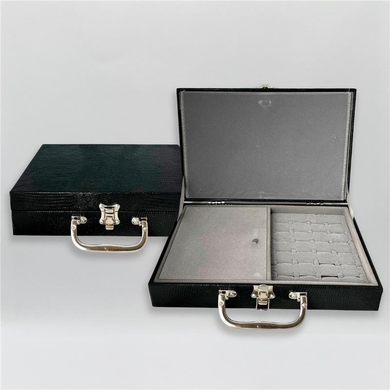 MALETA MÉDIA SIMPLES 30CM X 20CM X 7CM